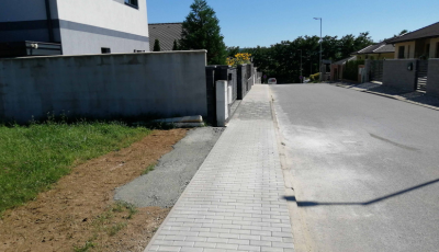 Nový chodník na Mlynskej ulici už slúži obyvateľom